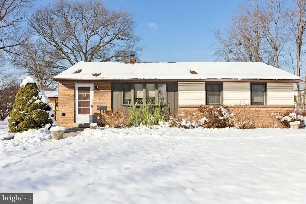 192 Greene Rd, WARMINSTER