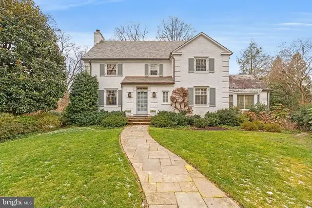 5085 Lowell St Nw, Washington