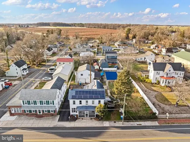 6 N Railroad Ave, Wyoming