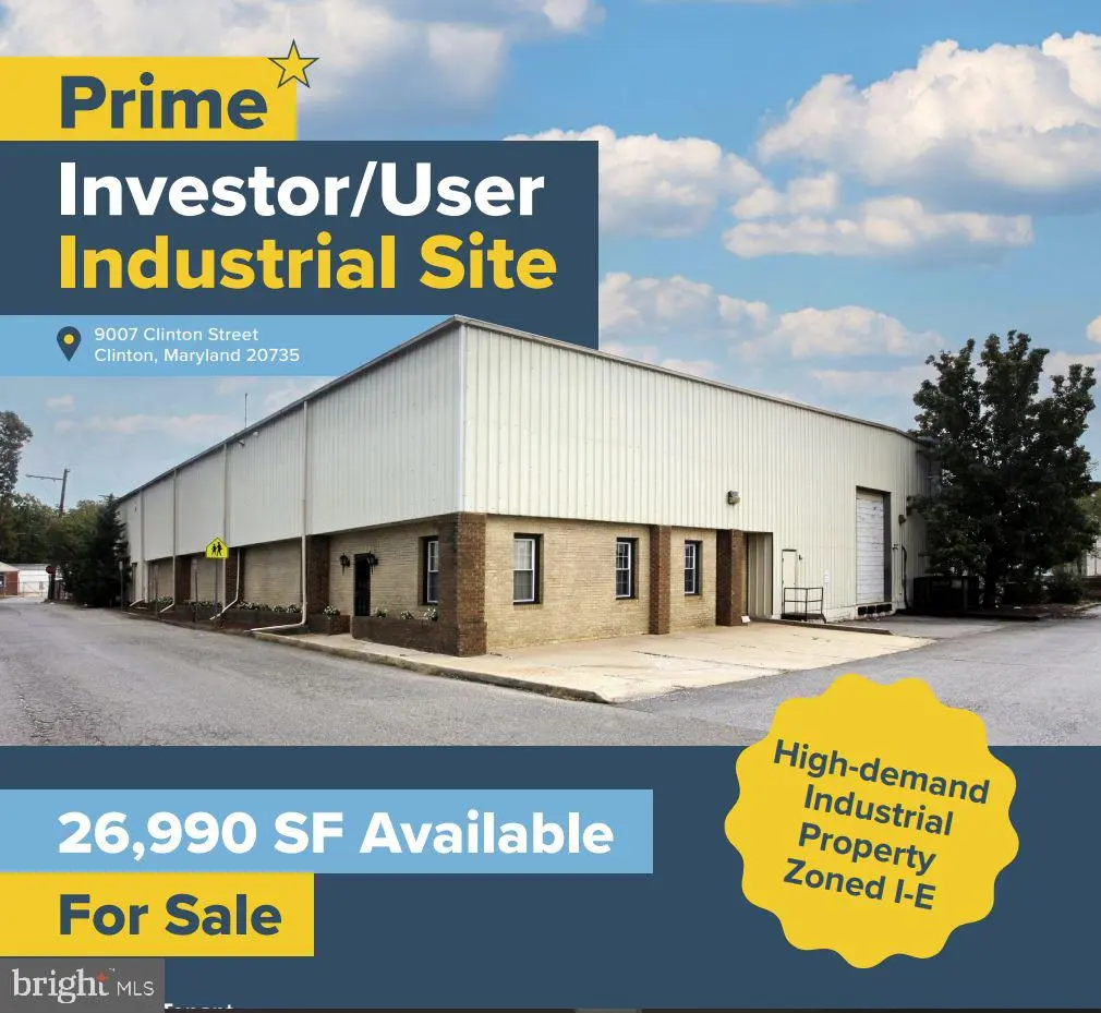 9009 Clinton St, Clinton