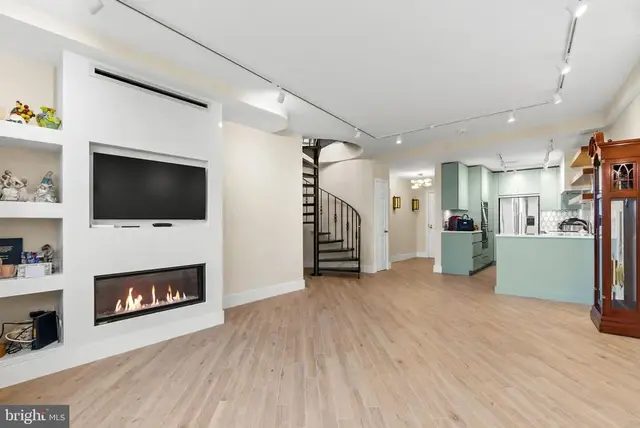 700 New Hampshire Ave Nw #1512, Washington