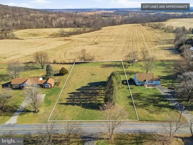 829 Flohrs Church Rd, Biglerville
