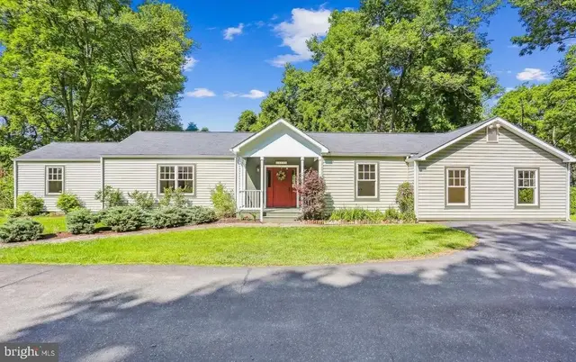 11730 Glen Mill Rd, Potomac