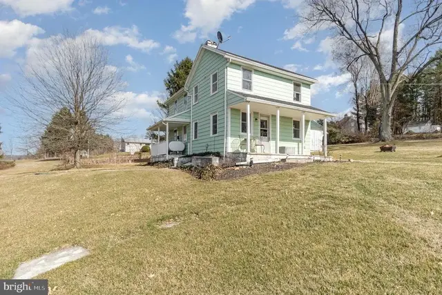 5446 Stambaugh Rd, Spring Grove