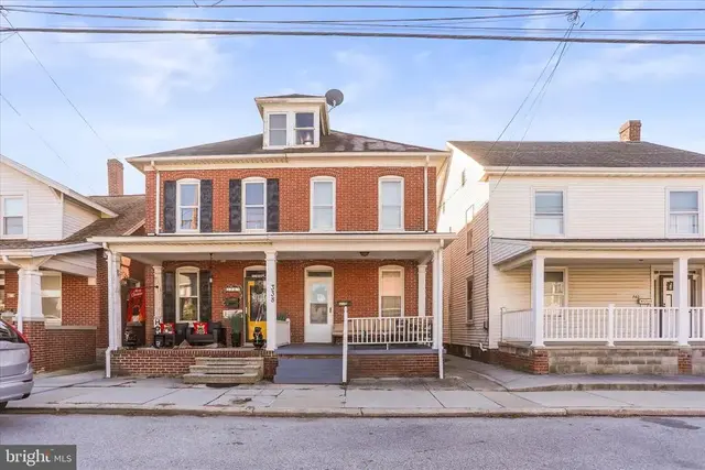 338 3rd St, Hanover