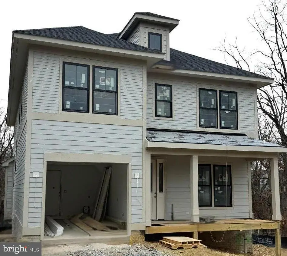 501 N Jefferson St, ARLINGTON