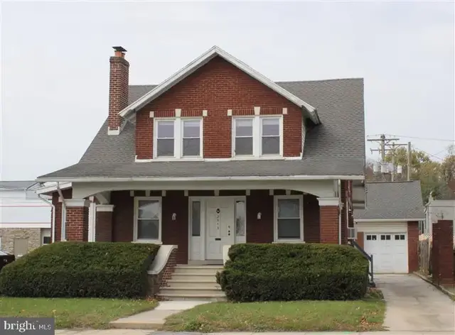 2513 W Market St, York