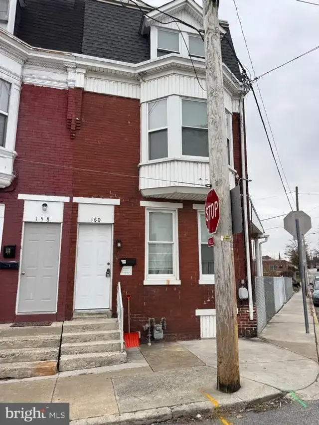 160 Hamilton Ave #2, York
