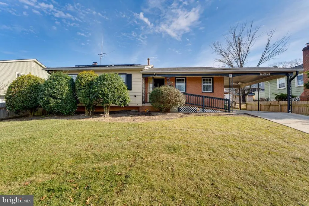 9549 Riggs Rd, ADELPHI