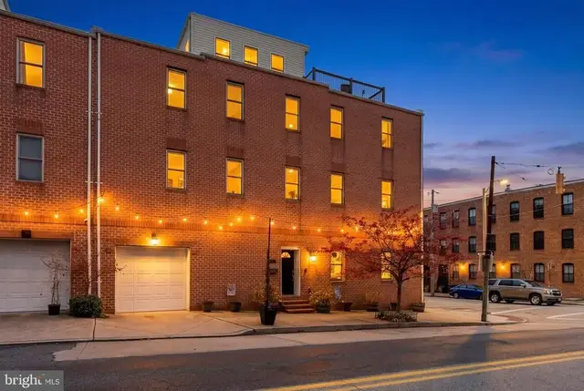 1101 S Clinton St, Baltimore