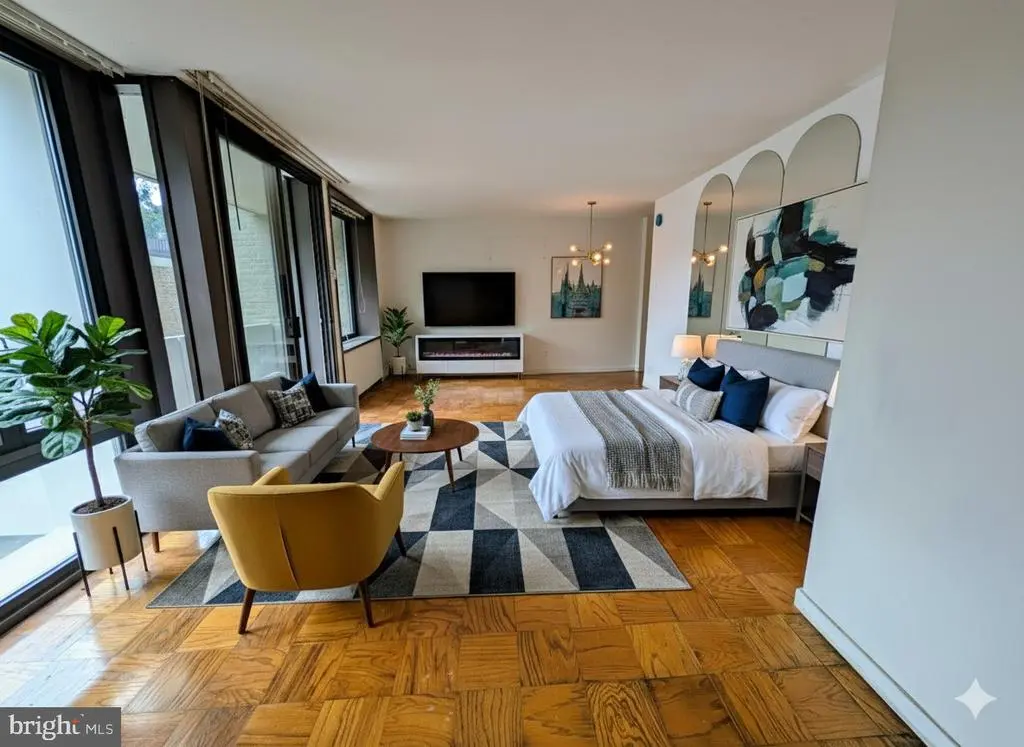 1245 4th Sw #studio E110, WASHINGTON