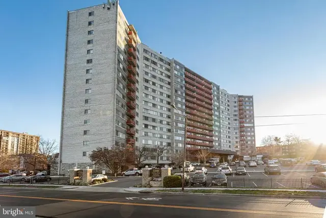 5340 Holmes Run Pkwy #1212, Alexandria