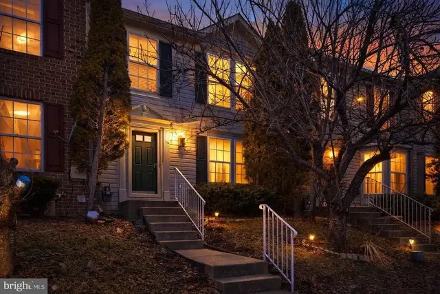 8889 Papillon Dr, Ellicott City