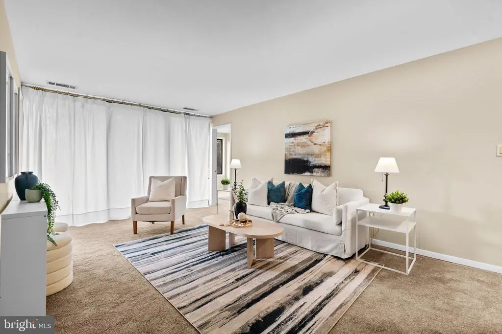 8717 Hayshed Ln #32, Columbia