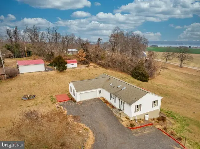 6984 Bluebird Hill Pl, Hughesville