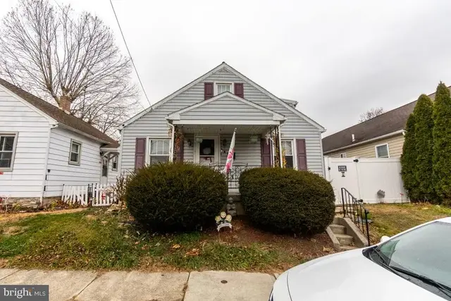 62 Mckinley Ave, Hanover
