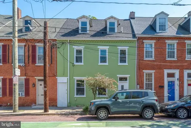 249 N Mulberry St, Lancaster