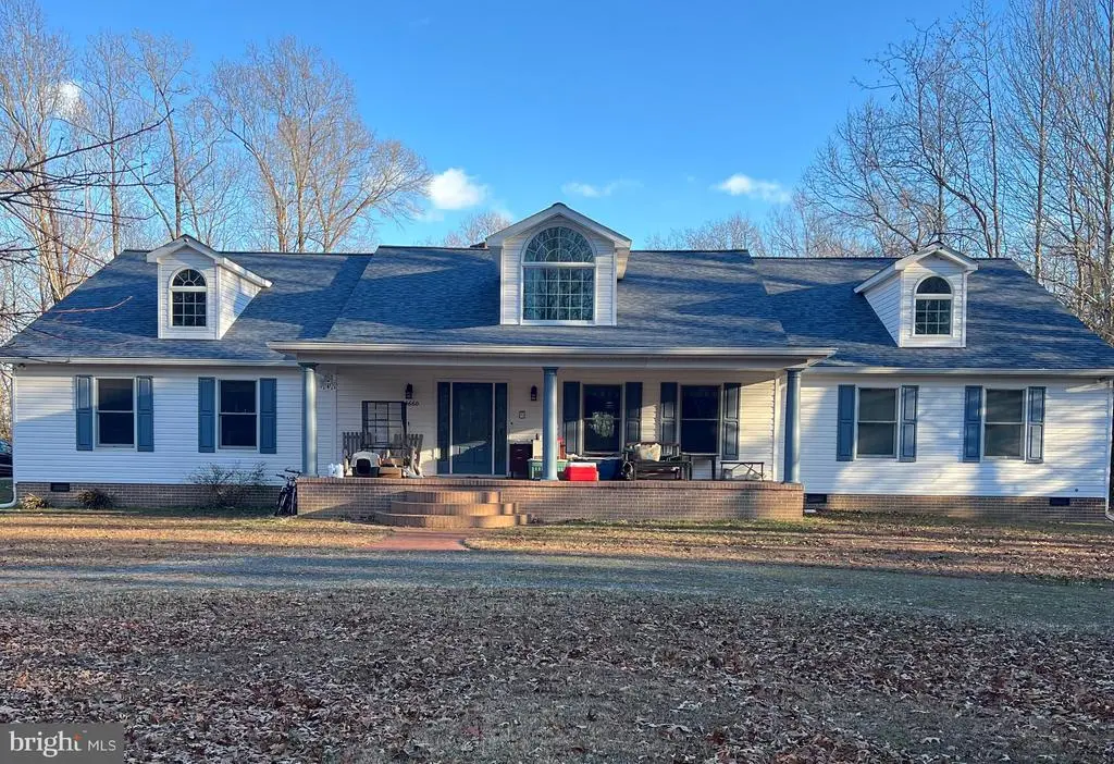 23660 Pine View Ln, HOLLYWOOD