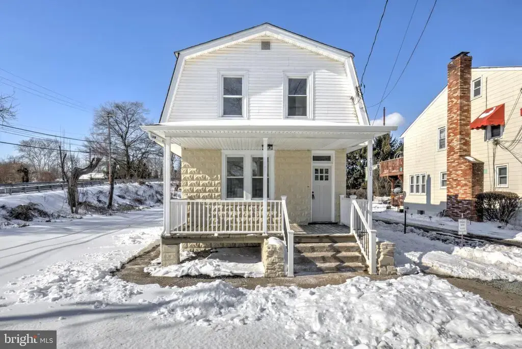7301 N Radcliffe St, BRISTOL