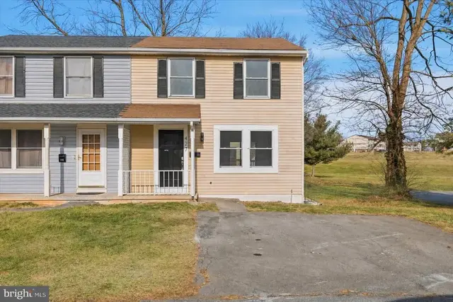427 Heather Ridge Dr, Frederick