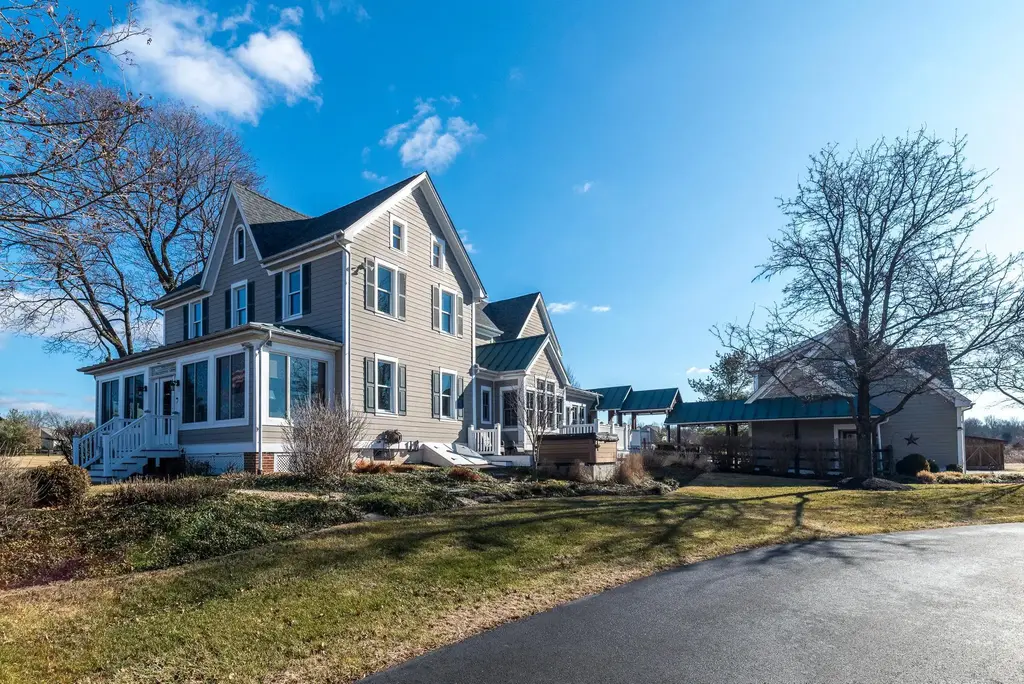40 Foellner Ln, OTTSVILLE