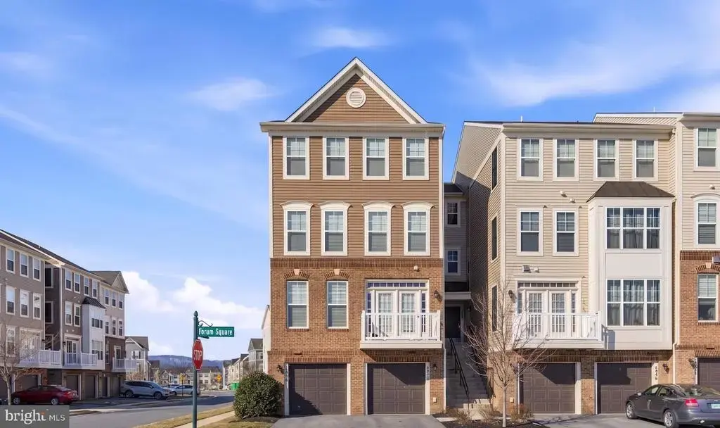 5902 Forum Sq, FREDERICK
