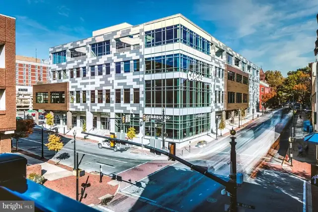 101 N Queen St #407 Penthouse, Lancaster