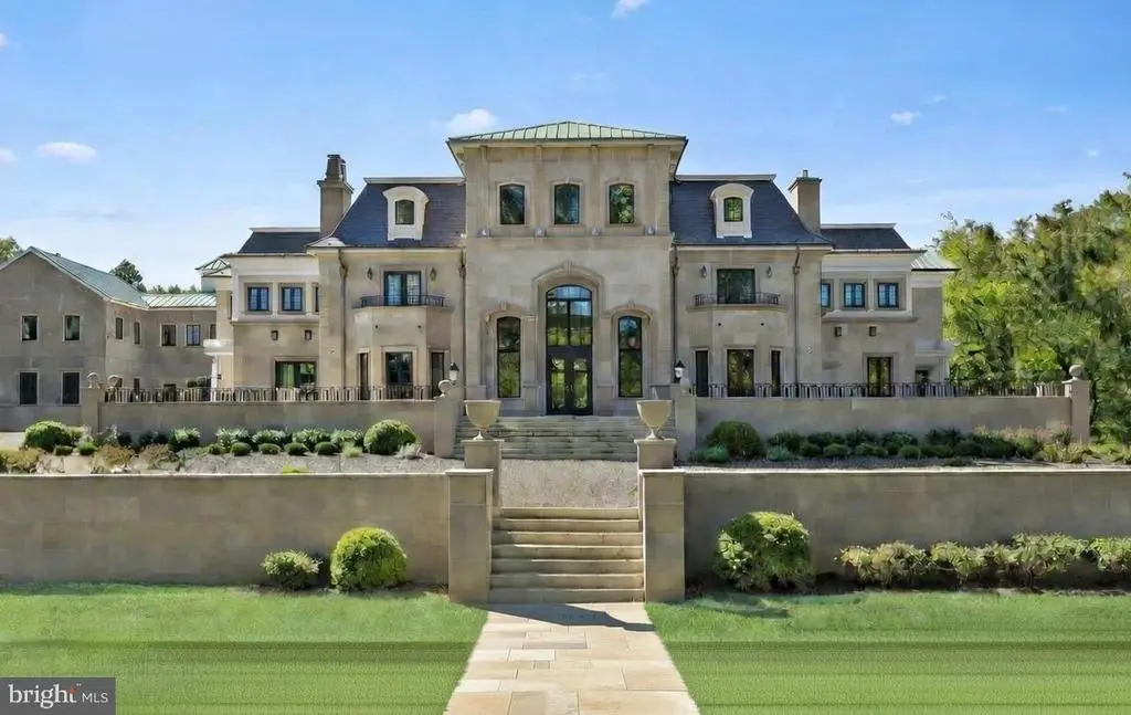 2801 Riverton, CINNAMINSON