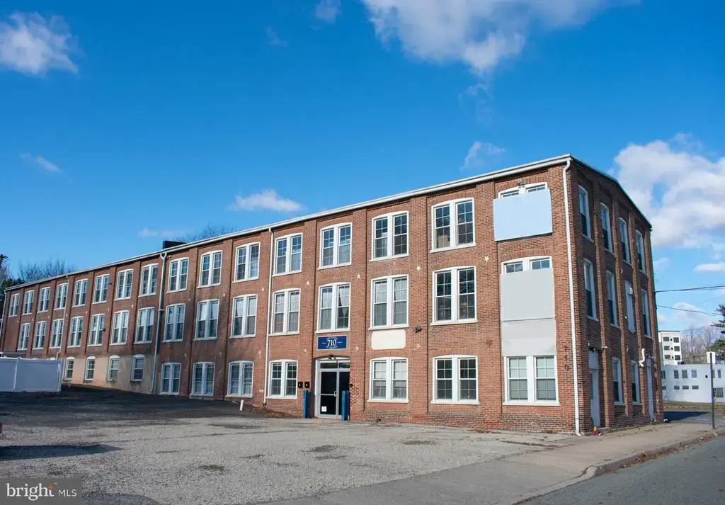 710 Wheatland St #108, PHOENIXVILLE