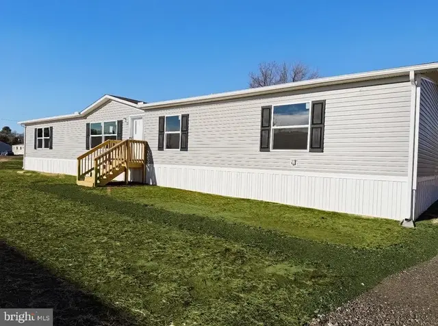 57 Boyd Dr, Magnolia