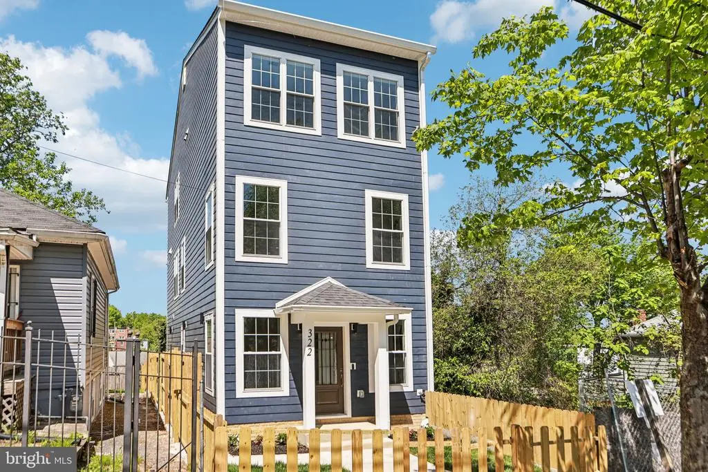 322 56th St Ne, WASHINGTON