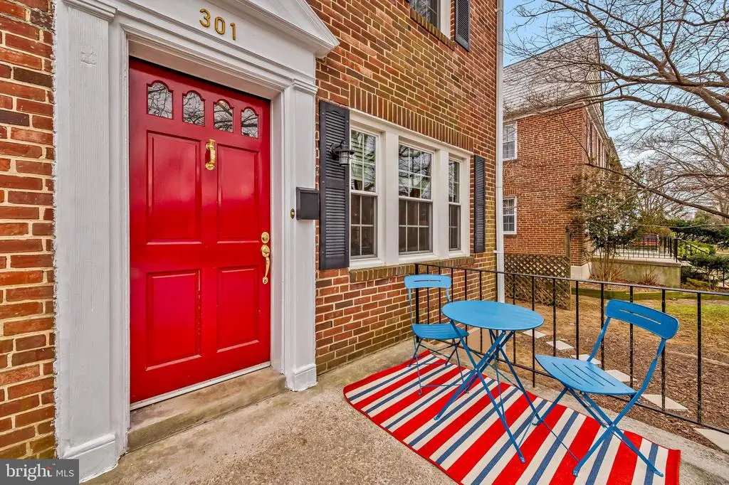 301 Overbrook Rd, Baltimore