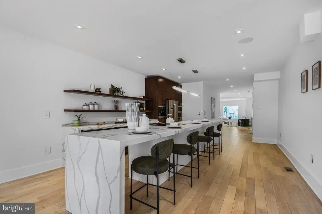 2515 Ontario Rd Nw #1, WASHINGTON