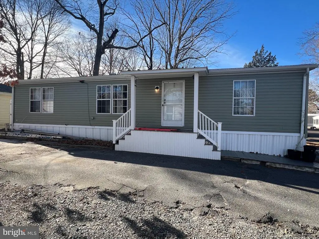 221 Wall Street, Salisbury