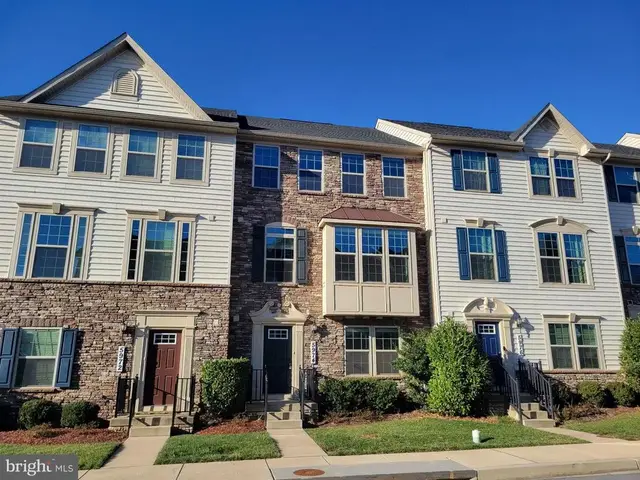 5974 Jefferson Commons Way, Frederick