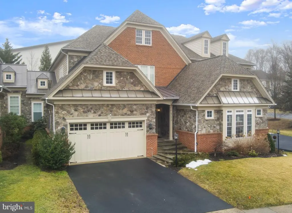 47672 Paulsen Sq, STERLING