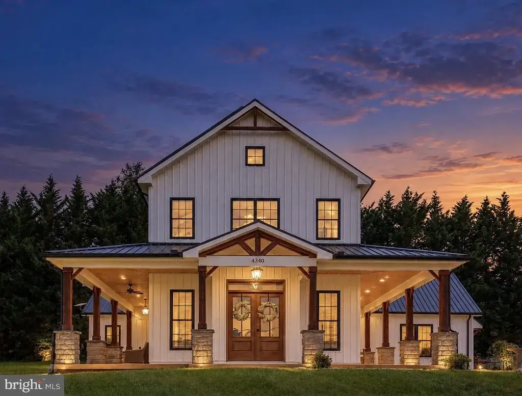 4340 Lee Rd, GLENVILLE