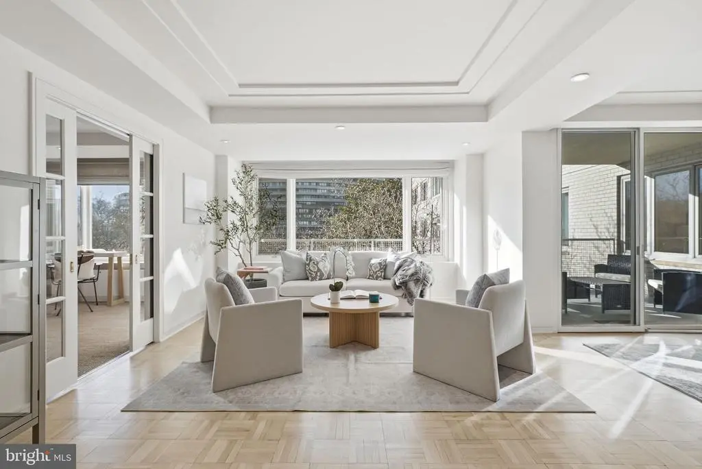 2475 Virginia Ave Nw #325/326, WASHINGTON