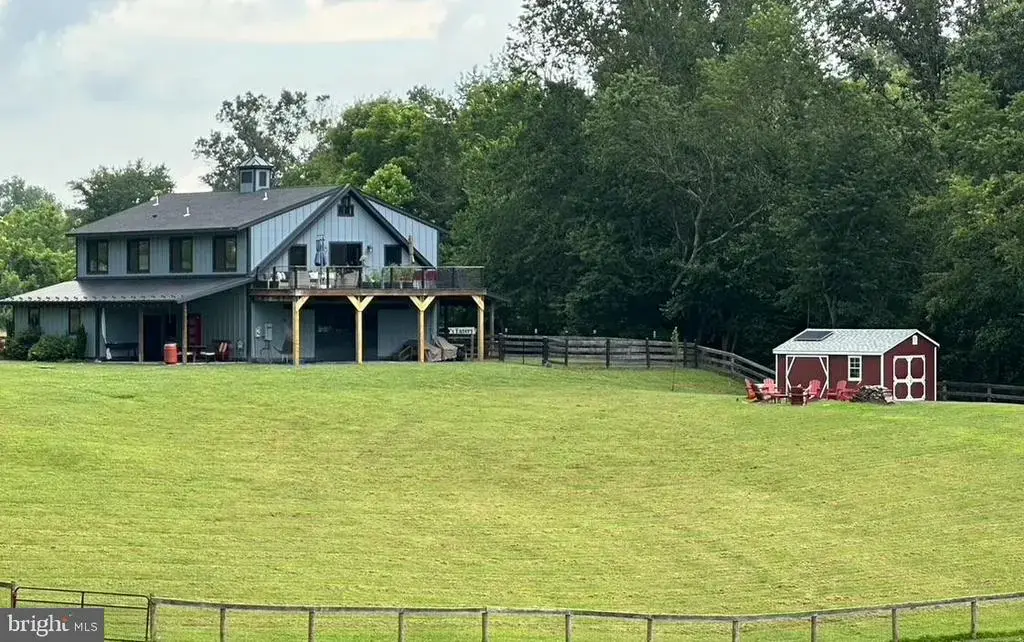 22887 Hopeful Ln, MIDDLEBURG
