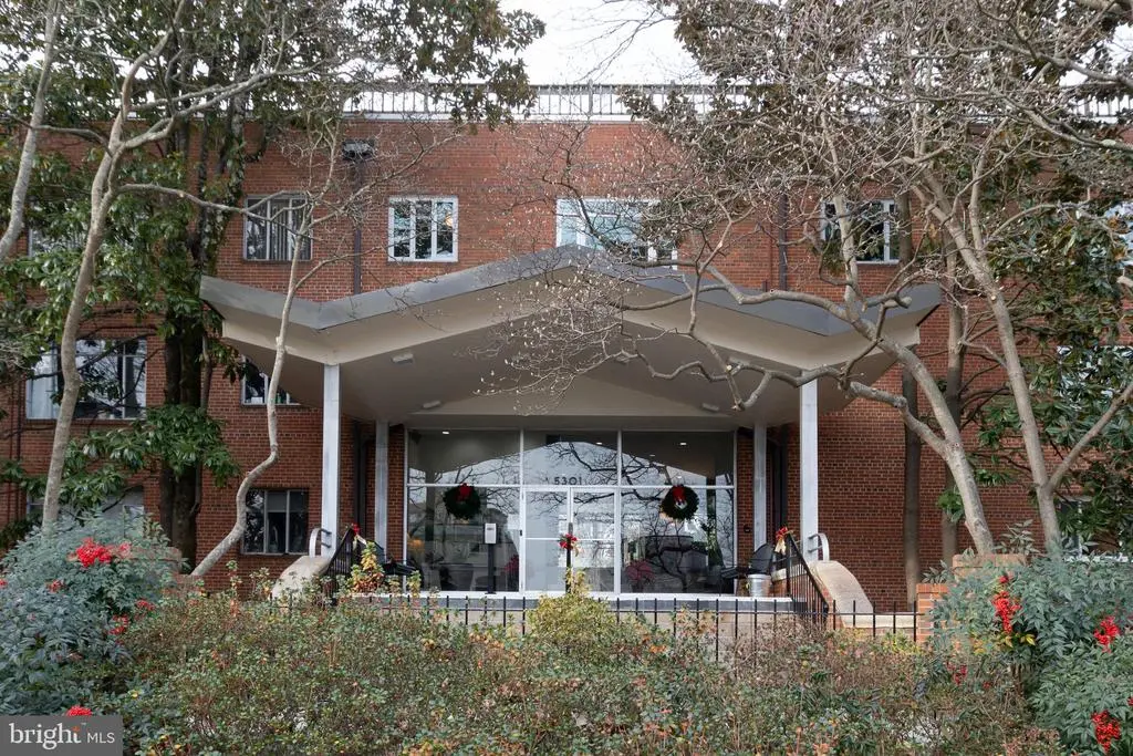 5301 Westbard Cir #231, BETHESDA