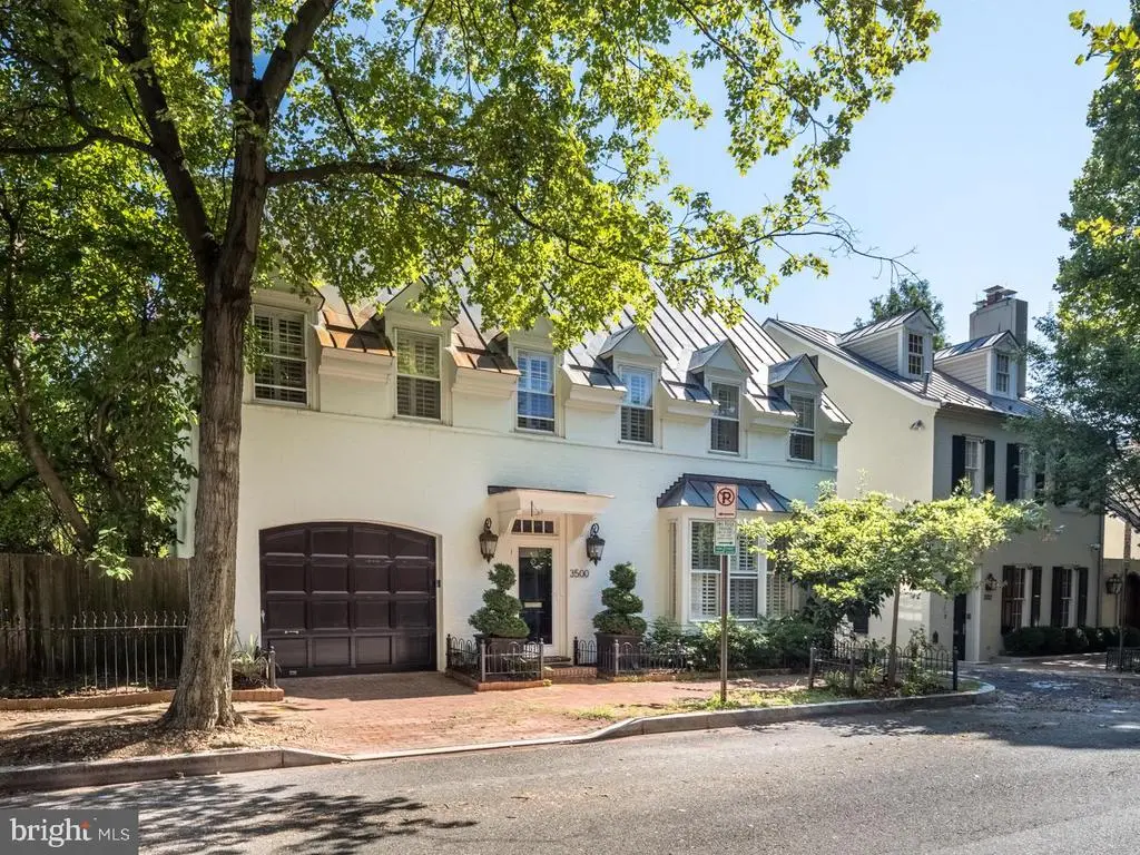 3500 P St Nw, WASHINGTON