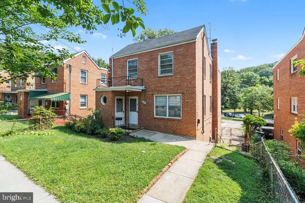 2726 Fort Baker Dr Se, WASHINGTON