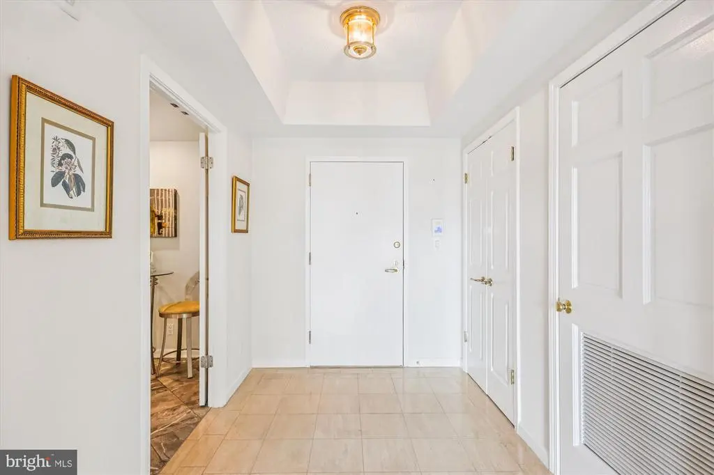 5600 Wisconsin Ave #1105, CHEVY CHASE