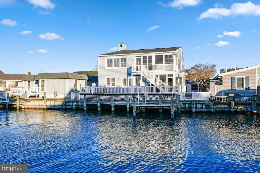 10615 Shifting Sands Dr, Ocean City