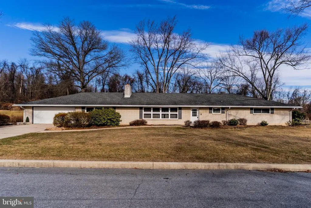 5380 Wilshire Rd, HARRISBURG