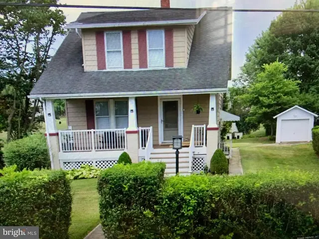 12207 W Lawn Ln, Hagerstown