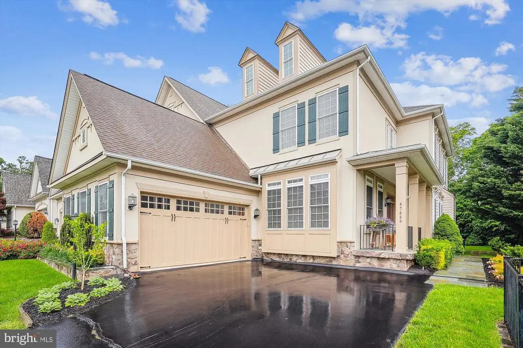47666 Paulsen Sq, POTOMAC FALLS