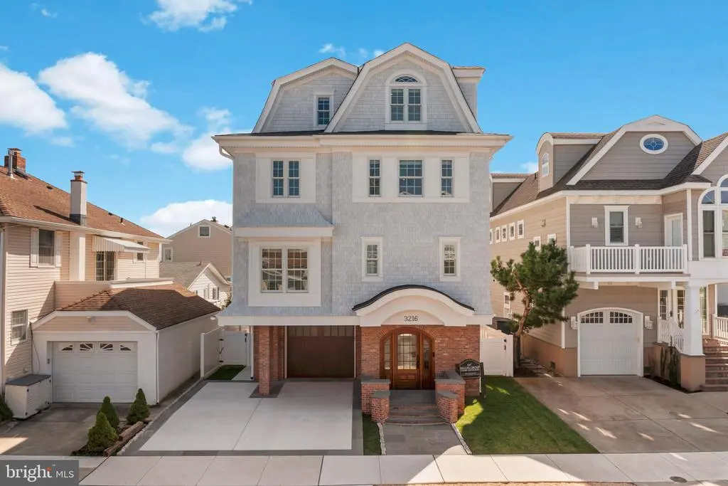 3216 Pacific Ave, LONGPORT