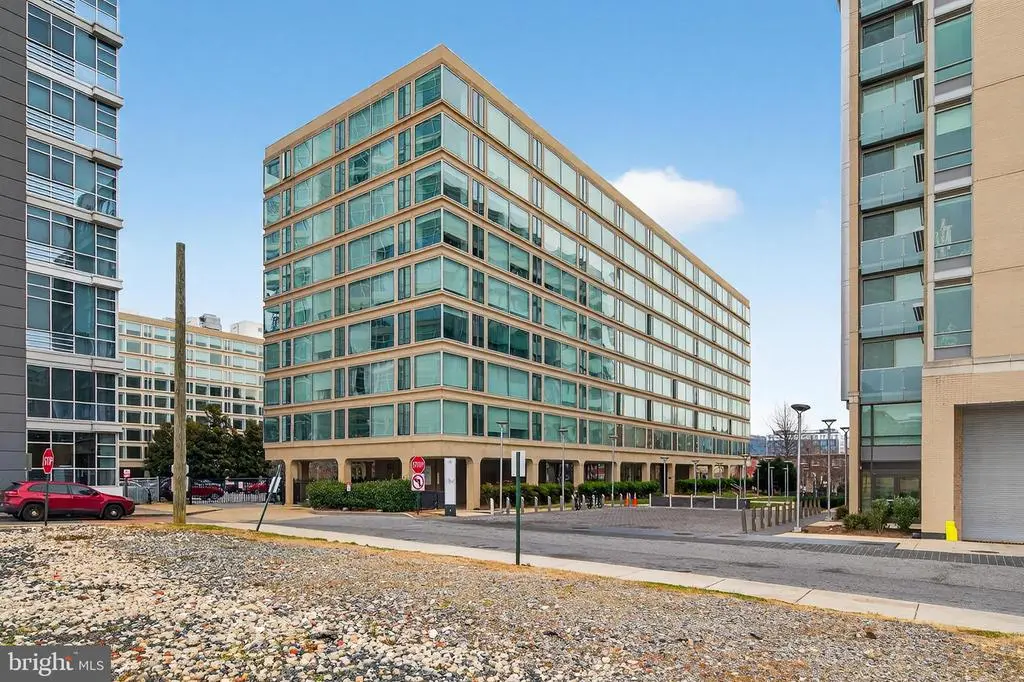 1101 3rd St Sw #503, WASHINGTON