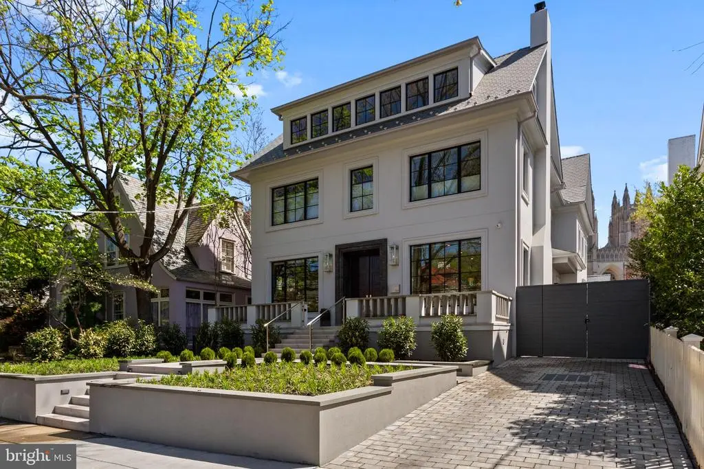 3119 38th St Nw, WASHINGTON